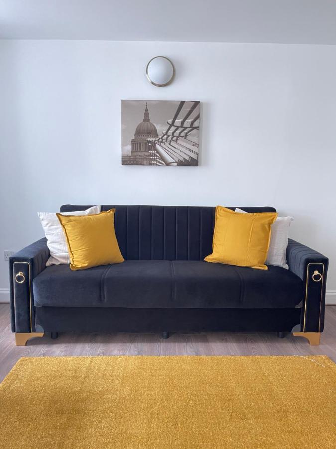 93 Charlotte Apartment London Ngoại thất bức ảnh